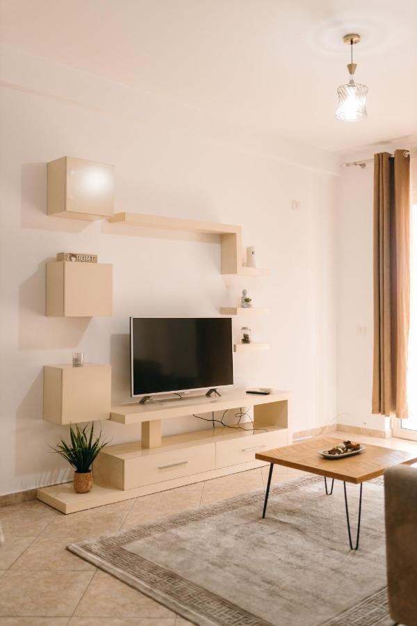 Rs Place 1-Bedroom Apartment Tirana Kültér fotó