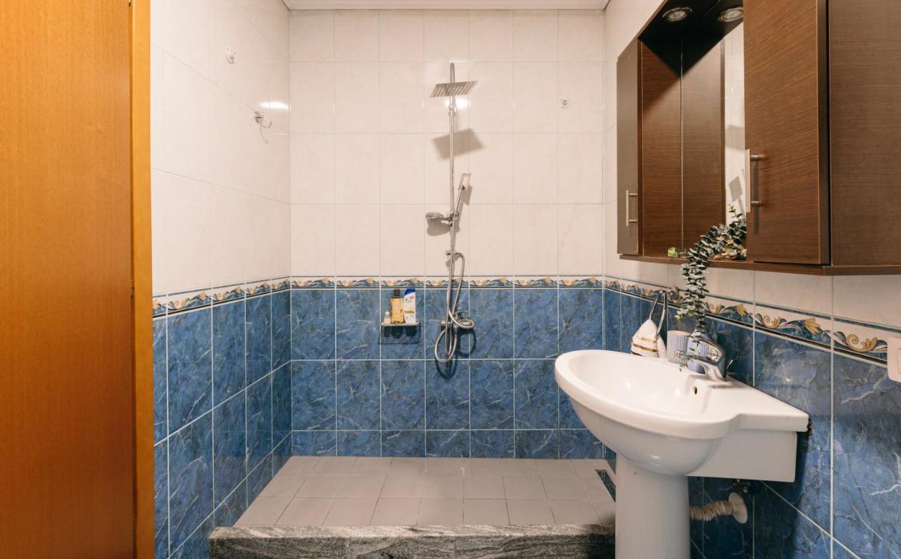 Rs Place 1-Bedroom Apartment Tirana Kültér fotó