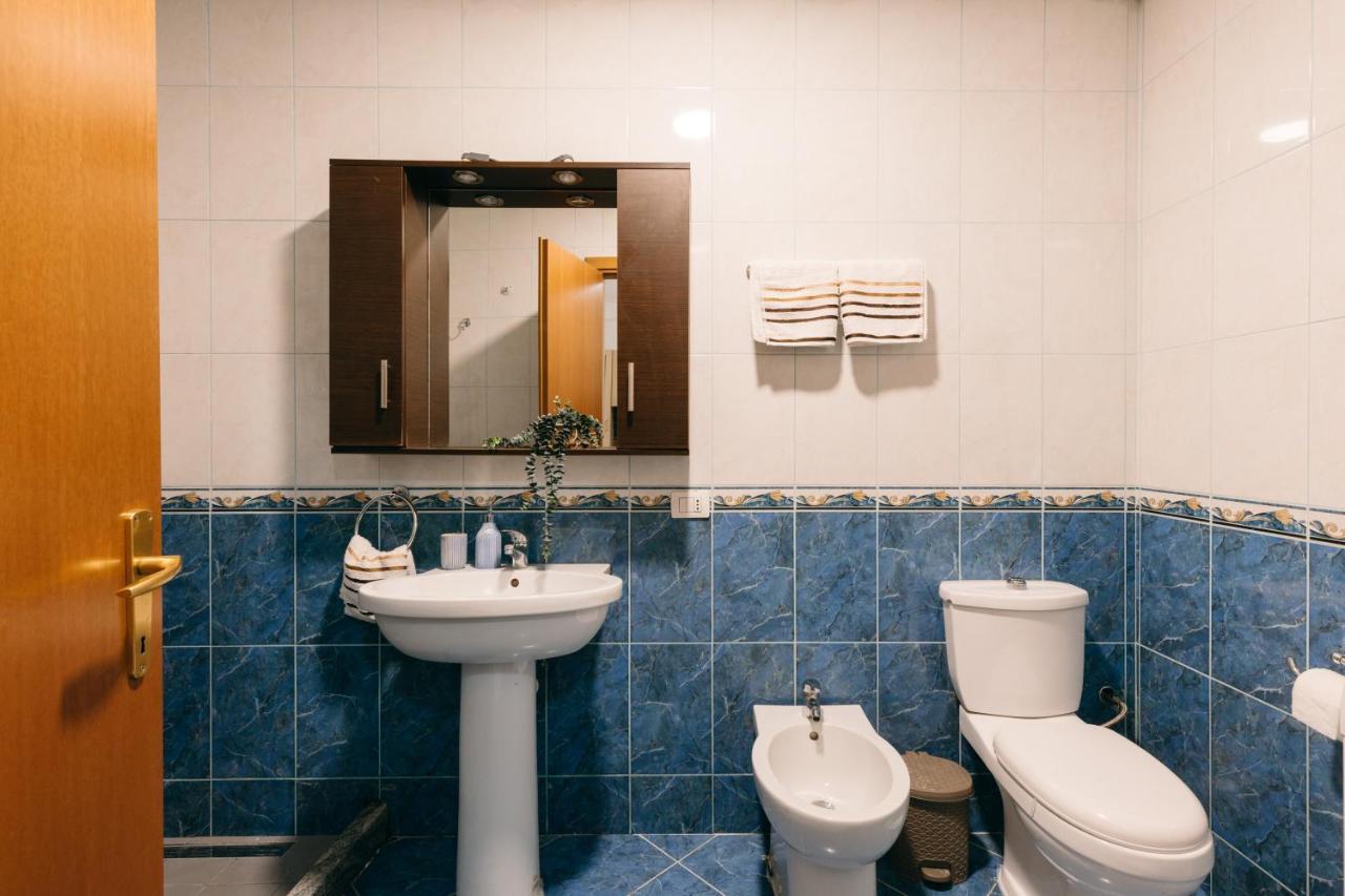 Rs Place 1-Bedroom Apartment Tirana Kültér fotó