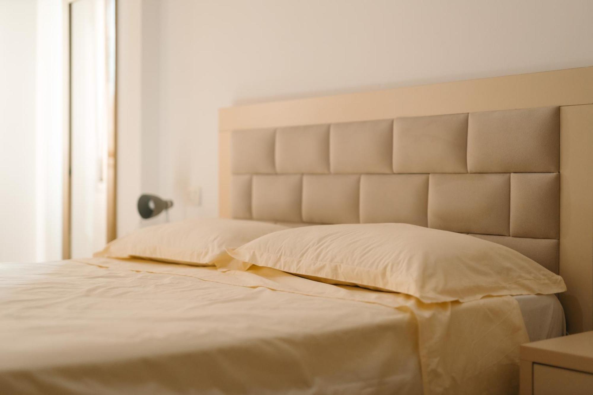 Rs Place 1-Bedroom Apartment Tirana Kültér fotó